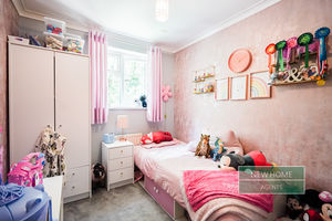 Photo 25- click for photo gallery